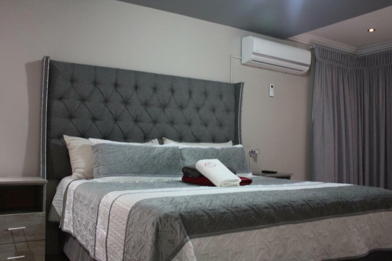 On Hill Lodge Μπλουμφοντέιν Εξωτερικό φωτογραφία